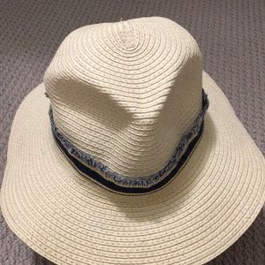 Stella&dot harbor versatile hat